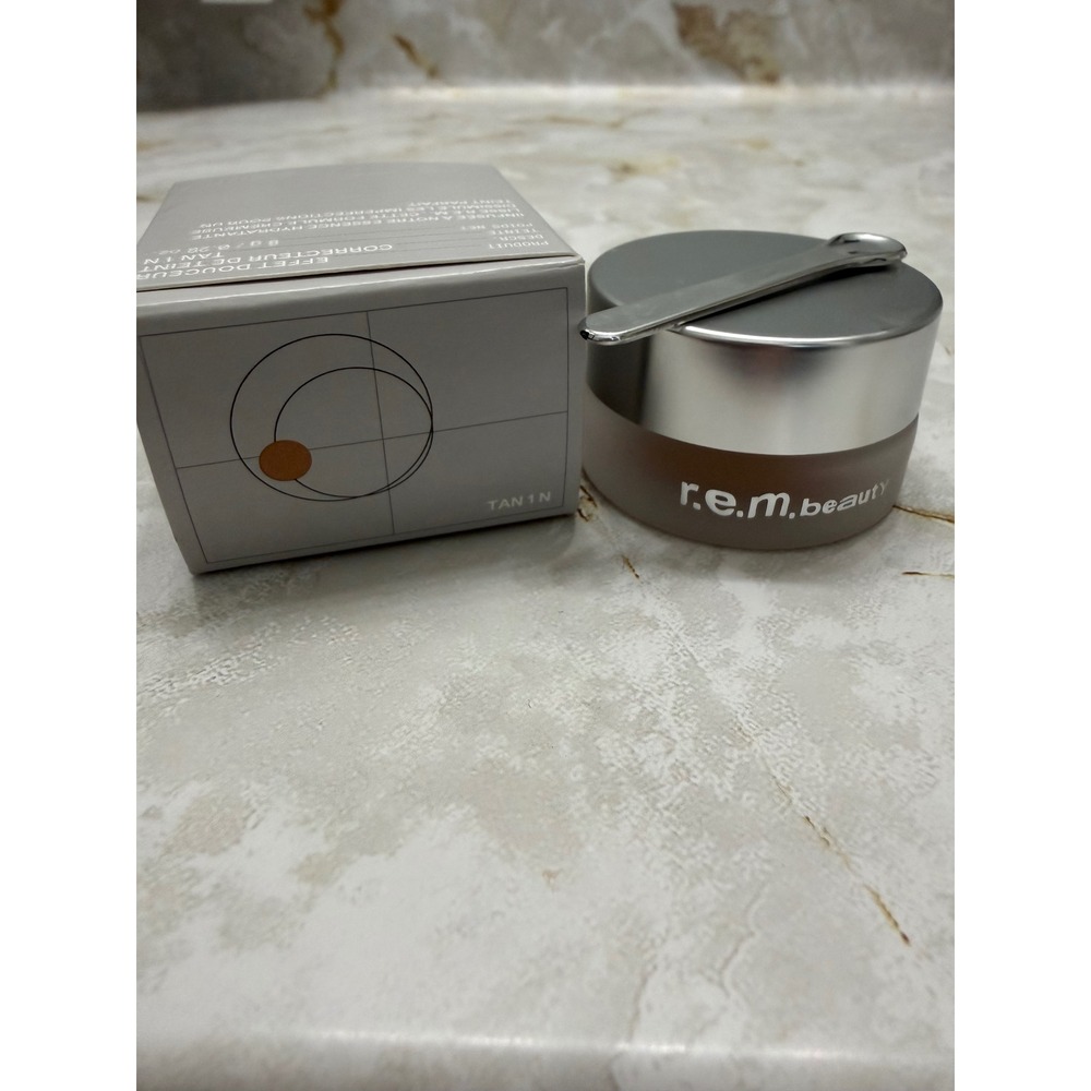 r.e.m. beauty Sweetener Concealer Tan 1 N Ariana Grande Makeup 0.28oz New Box